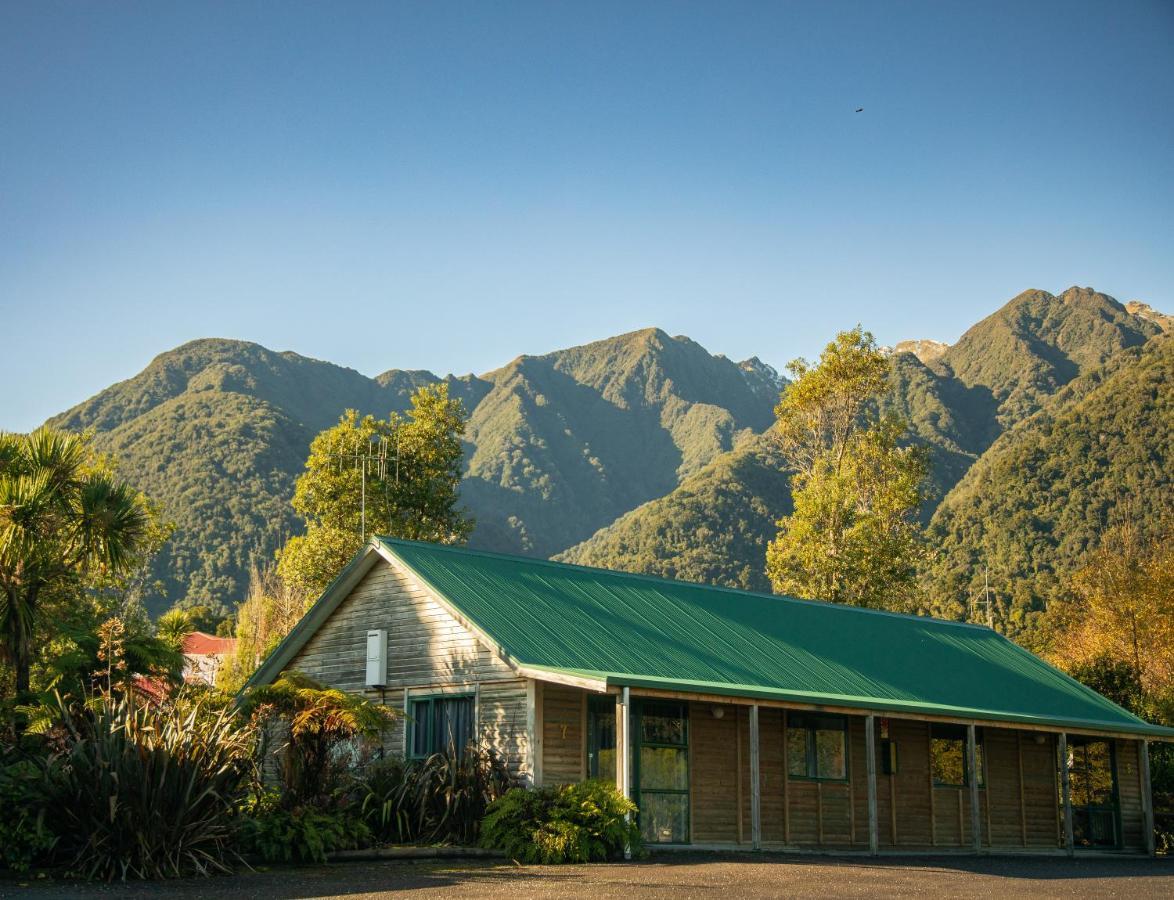 Rainforest Motel Fox Glacier Luaran gambar