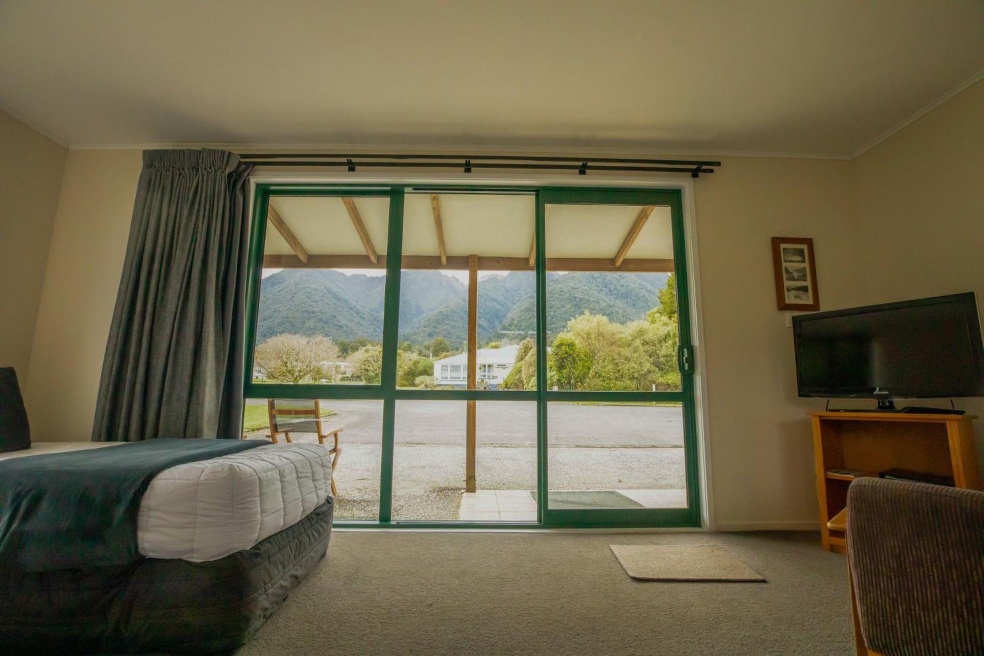 Rainforest Motel Fox Glacier Luaran gambar