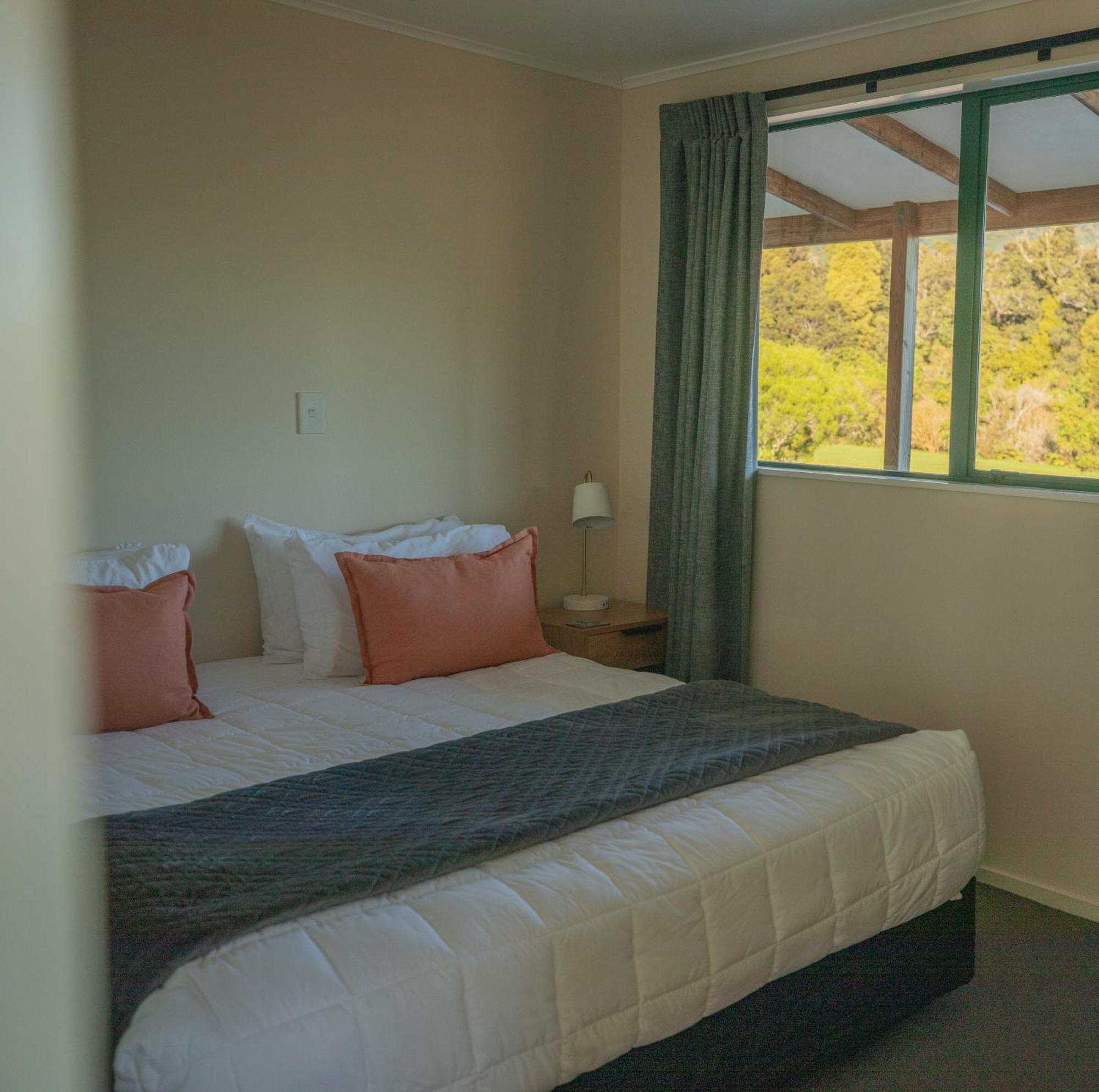 Rainforest Motel Fox Glacier Luaran gambar